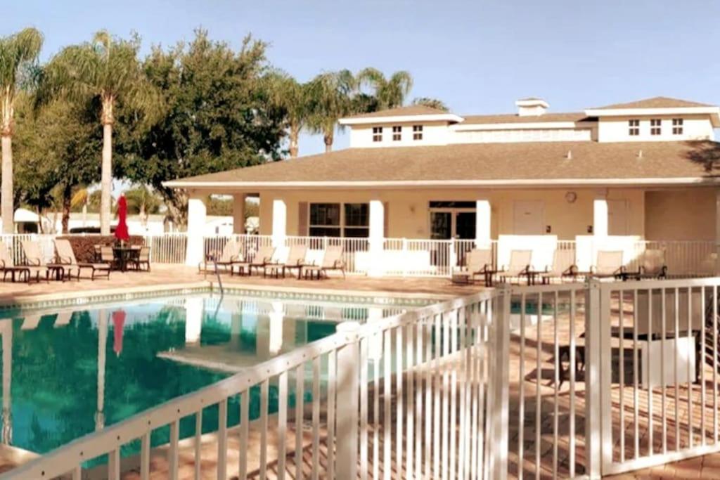 Palm Key Oasis - Close To Attractions * Davenport
