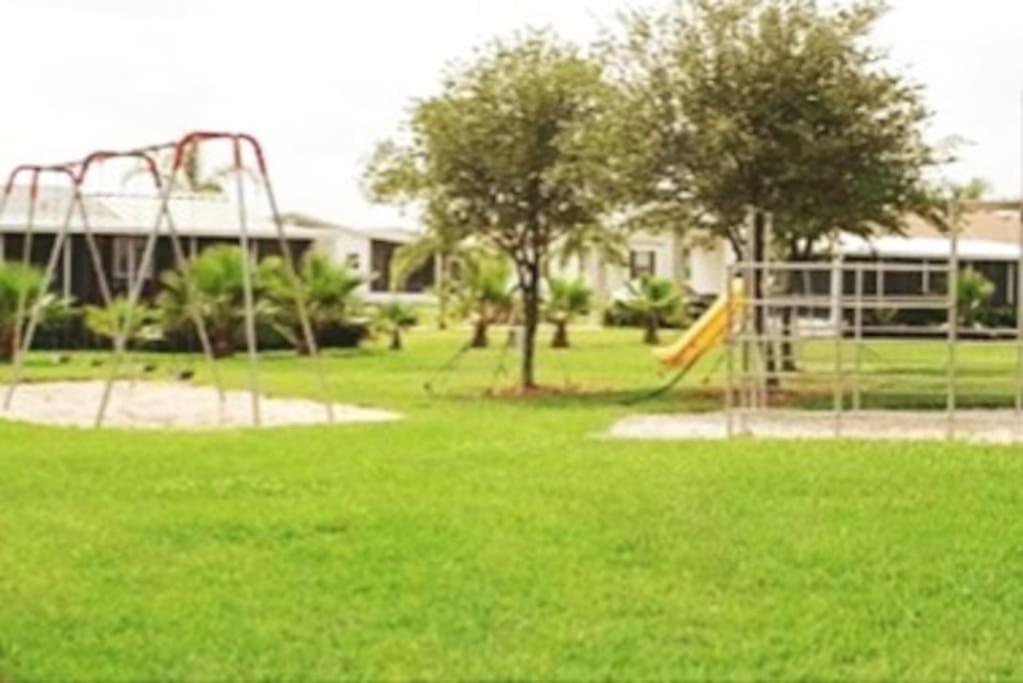 Palm Key Oasis - Close To Attractions Holiday home *